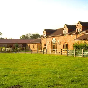https://the-stables-at-the-vale.hotels-newcastle-upon-tyne.com